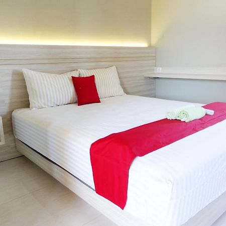 Kelir Residence Семаранг Екстериор снимка