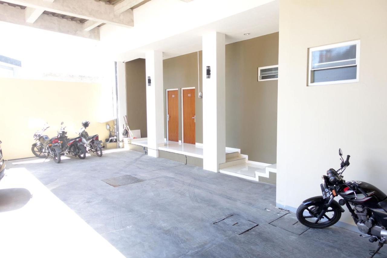 Kelir Residence Семаранг Екстериор снимка